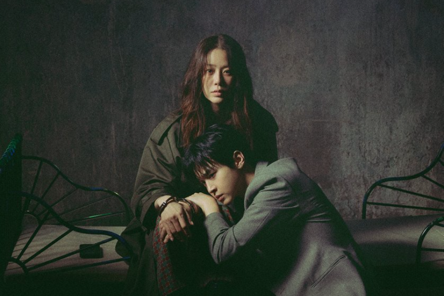 Queen Mantis: Blood Ties and Bloody Crimes.